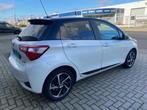 Toyota Yaris 1.5 Hybrid Executive 2 Tone aut., 1497 cc, Gebruikt, 4 cilinders, Wit