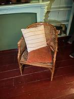 Houten webbing stoel, Huis en Inrichting, Stoelen, Ophalen of Verzenden, Zo goed als nieuw, Bruin, Eén