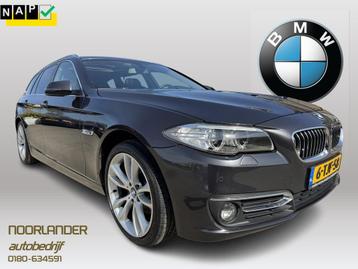 BMW 5-serie Touring 520i Luxury Edition beschikbaar voor biedingen