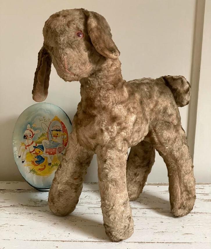 Brocante oud lammetje / schaapje stro gevuld, Antiek en Kunst, Curiosa en Brocante, Verzenden