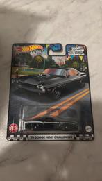 Hot Wheels Premium 70 Dodge Hemi Chanllenger, Hobby en Vrije tijd, Modelauto's | Overige schalen, Ophalen of Verzenden, Zo goed als nieuw