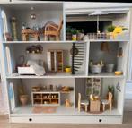 Groot ingericht poppenhuis, Verzamelen, Poppenhuizen en Toebehoren, Ophalen of Verzenden, Zo goed als nieuw, Poppenhuis