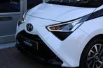 Toyota Aygo 1.0 VVT-i x-play Automaat Airco Camera Carplay, 12 maanden, LED verlichting, Gebruikt, Euro 6