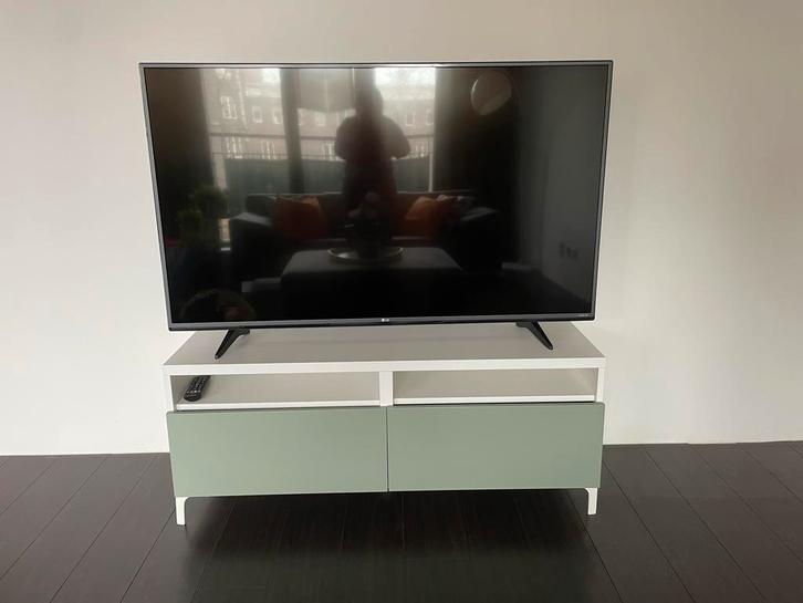 IKEA Besta TV kast - lichtgrijsgroen - 120cm, Huis en Inrichting, Kasten | Televisiemeubels, Gebruikt, Minder dan 100 cm, 100 tot 150 cm