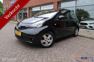 Toyota Aygo 1.0-12V + Automaat Airco elektrische ramen beschikbaar voor biedingen