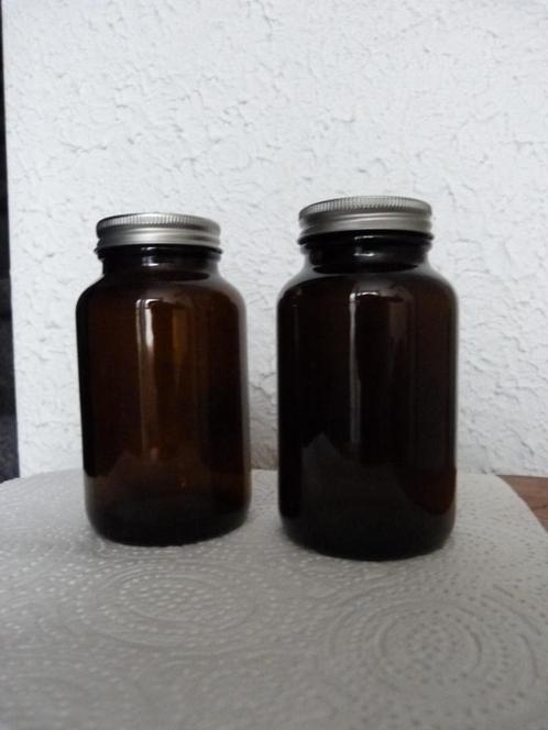 8 bruine glazen potjes met schroefdeksel - hoog 11 cm, Huis en Inrichting, Keuken | Keukenbenodigdheden, Zo goed als nieuw, Ophalen of Verzenden