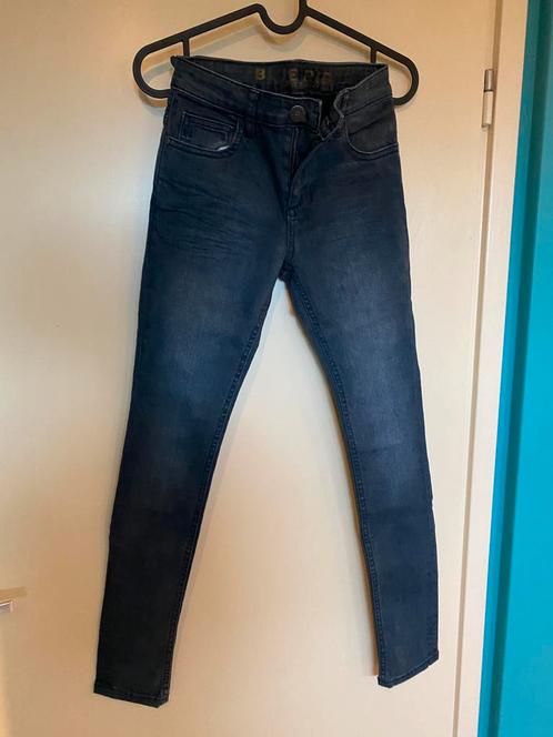 3 x super skinny jeans WE fashion maat 152, Kinderen en Baby's, Kinderkleding | Maat 152, Zo goed als nieuw, Jongen, Broek, Ophalen