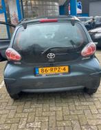 Toyota Aygo 1.0 12V Vvt-i 5DRS 2011 Groen, Voorwielaandrijving, 4 stoelen, 68 pk, Origineel Nederlands