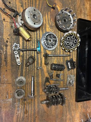 Derbi gpr euro3 nt blok onderdelen beschikbaar voor biedingen