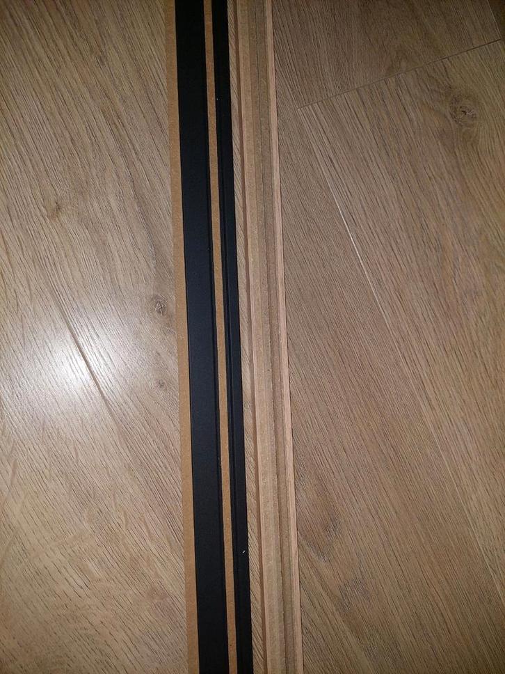 Afwerkprofiel voor akoestisch wandpaneel - nieuw, Doe-het-zelf en Verbouw, Plinten en Afwerking, Nieuw, Overige typen, Mdf, 200 tot 250 cm