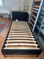 Ikea bedframe SLATTUM, zo goed als nieuw, 90x200cm, Huis en Inrichting, Slaapkamer | Bedden, 90 cm, Stof, Eenpersoons, Zo goed als nieuw