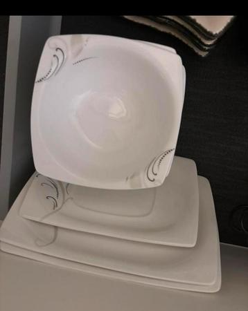 Kutahya 12 persoons dinerset 84st ALL INCL beschikbaar voor biedingen