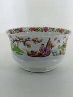 Porseleinen kom met Chinees decor – 20e eeuw (famille rose), Antiek en Kunst, Antiek | Porselein, Ophalen of Verzenden