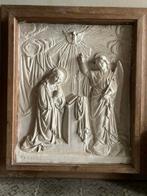 Grote kader uit kerk Aankondiging van Maria in gips, Ophalen