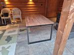 Industriële eettafel t.e.a.b. (moet weg), Huis en Inrichting, Tafels | Eettafels, Ophalen, Gebruikt