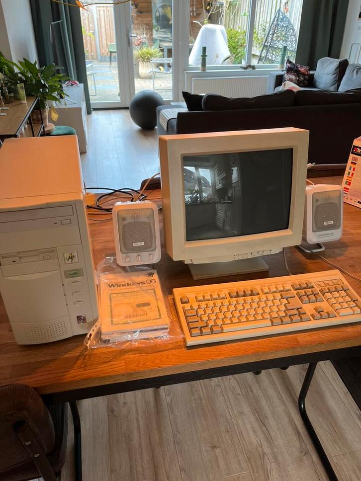 Pentium 1 mmx computer met extras, Computers en Software, Vintage Computers, Ophalen