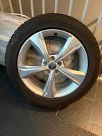 Mooie set Audi Q5 velgen met winterbanden 19 inch, Auto-onderdelen, Gebruikt, Banden en Velgen, Winterbanden, 235 mm