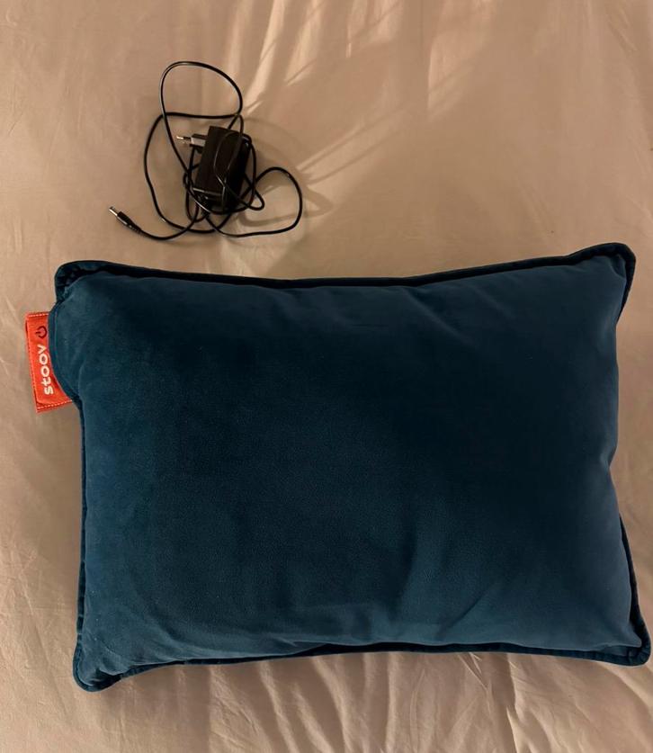 Stoov Warmtekussen Ploov1 Velvet (45x60cm), Huis en Inrichting, Woonaccessoires | Kussens, Zo goed als nieuw, Blauw, Vierkant