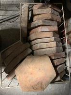 Heel oude gebakken tegels 6 hoekig. 24 stuks, Doe-het-zelf en Verbouw, Tegels, Ophalen, Overige materialen, Nieuw, Minder dan 20 cm