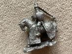 Ridder te paard ..  zilvertin // hoog  9 cm, Antiek en Kunst, Antiek | Tin, Ophalen of Verzenden