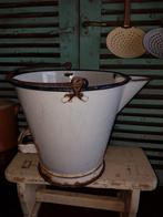 BROCANTE EMAILLE EMMER WIT MET TUIT EN HANDVAT, Antiek en Kunst, Ophalen of Verzenden