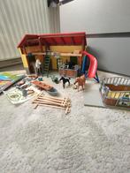 Grote Schleichset met stallen, paarden en veel speelplezier, Ophalen of Verzenden, Zo goed als nieuw