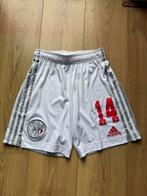 Shorts voetbalbroekje Ajax Johan Cruijff, Ophalen of Verzenden, Zo goed als nieuw, Rood, Voetbal