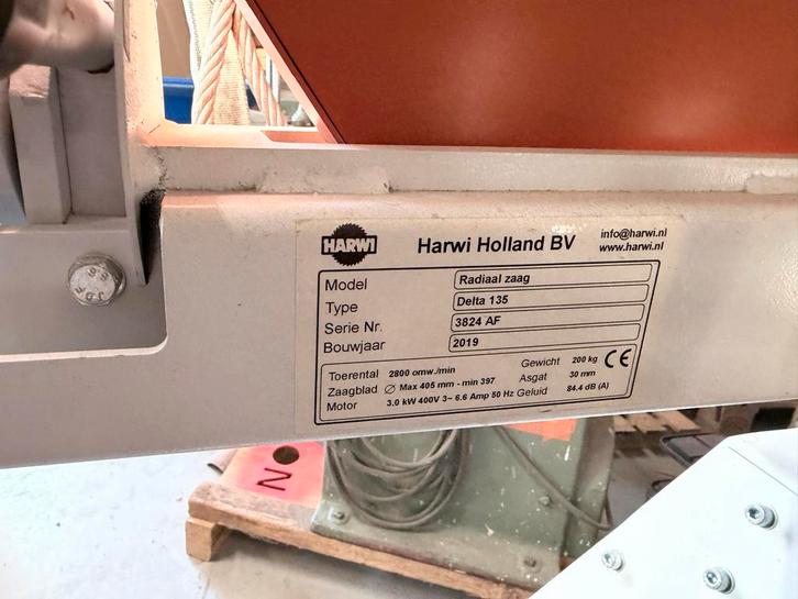 Harwi Holland Afkortzaag Delta 135, Zakelijke goederen, Machines en Bouw | Houtbewerking, Ophalen