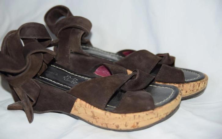 Ad Donkers plateausandalen bruin suede met kurk, mt 36, Kleding | Dames, Schoenen, Gedragen, Sandalen of Muiltjes, Bruin, Verzenden