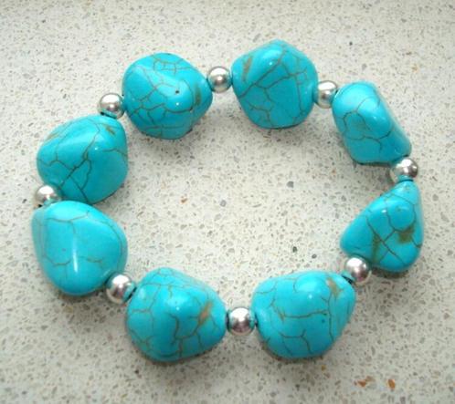 Armband van grote kralen van turquoise natuursteen, Sieraden, Tassen en Uiterlijk, Armbanden, Nieuw, Elastiek, Blauw, Met bedels of kralen