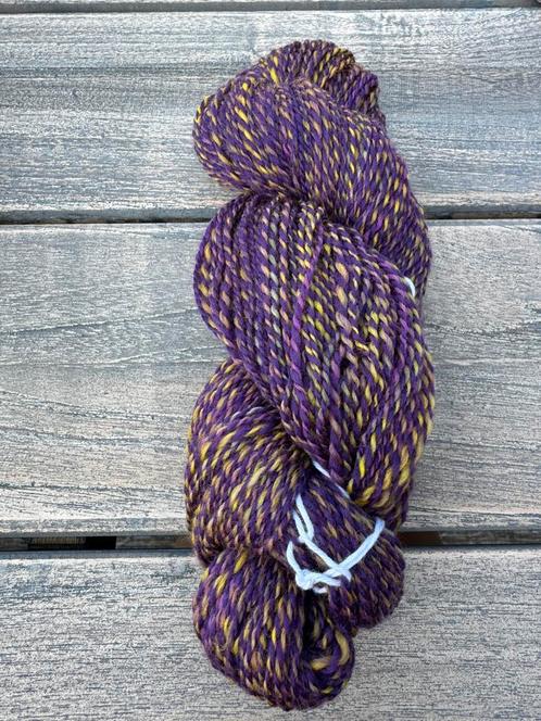 Handgesponnen merino wol, Hobby en Vrije tijd, Breien en Haken, Nieuw, Breien of Haken, Wol of Garen, Ophalen of Verzenden