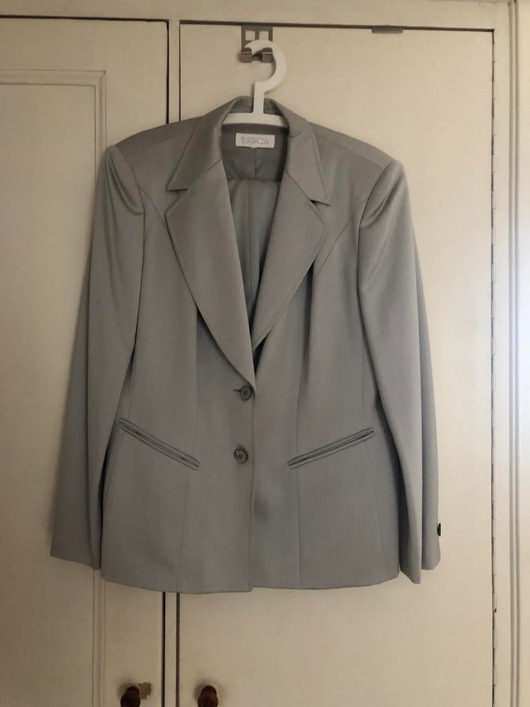 Escada Broekpak - Stijlvol en Elegant, Kleding | Dames, Jasjes, Kostuums en Pakken, Zo goed als nieuw, Kostuum of Pak, Maat 42/44 (L)