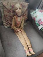 Mooie sleets Brocante Parijse Boudoir Sofa-Doll uit Parijs *, Verzamelen, Poppen, Ophalen of Verzenden, Gebruikt, Pop