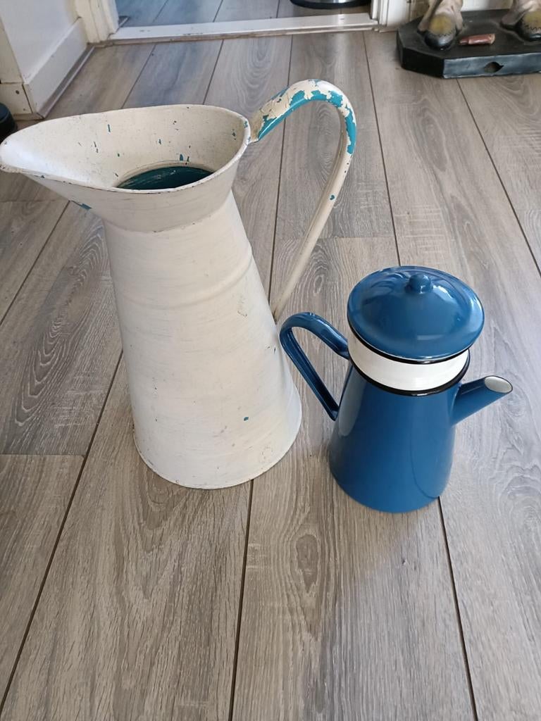 Brocante Franse  Emaille waterkan en koffiepot, Ophalen of Verzenden