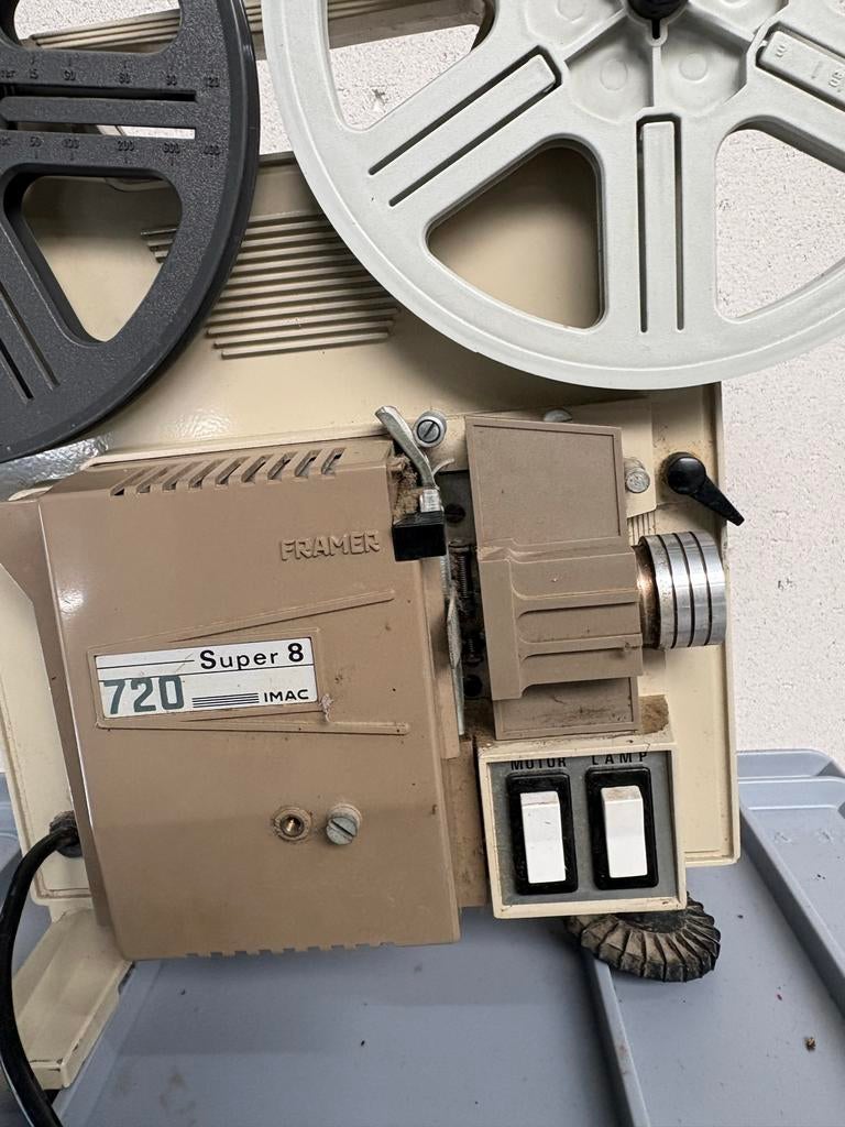 Vintage Super 8 Filmprojector - Framer 720 IMAC, Ophalen of Verzenden, Gebruikt, Met scherm