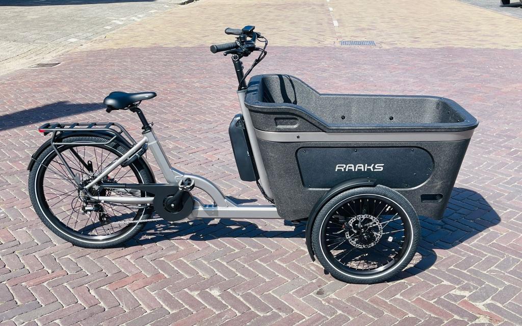 NIEUWE elektrische bakfiets met EPP bak nu bij t FIETSHOKJE