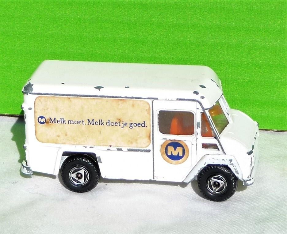 HOLLANDSE MELK AUTO VAN MELK MOET EFSI 1.87, COMMER 302, Verzenden, Gebruikt, Bus of Vrachtwagen, Efsi