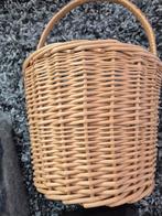 Mooie rieten mand met handvat, Gebruikt, Mand, Rond, Ophalen of Verzenden