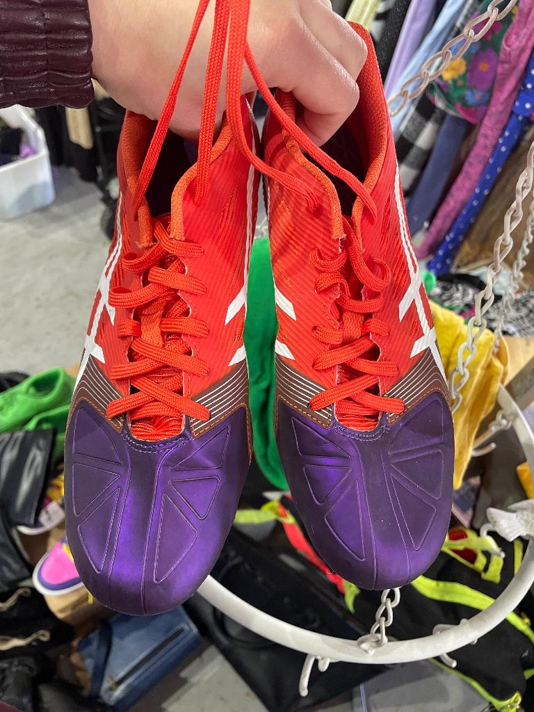 Spikes Asics schoenen atletiek, Sport en Fitness, Loopsport en Atletiek, Ophalen, Zo goed als nieuw, Overige sporten, Spikes