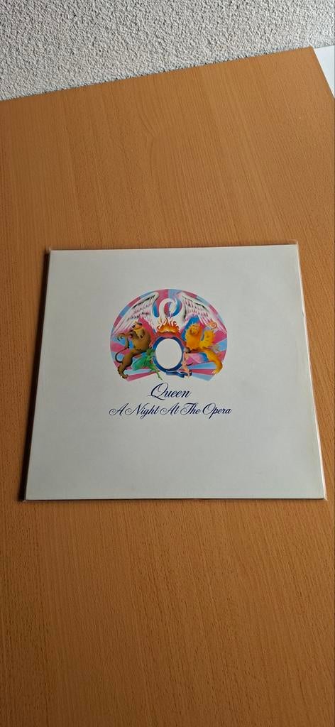 Queen- A night at the operaQueen- A night at the opera, Ophalen of Verzenden, Zo goed als nieuw, 12 inch, Poprock
