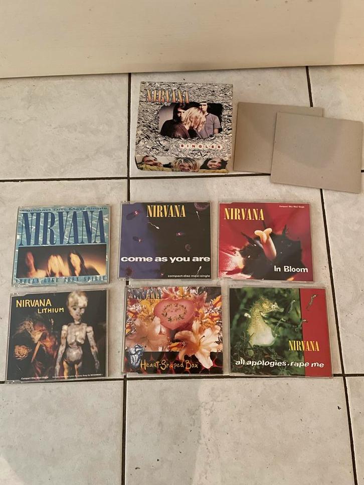 Unieke Nirvana maxi single box, Cd's en Dvd's, Cd's | Rock, Gebruikt, Alternative, Verzenden