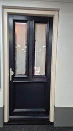 Kunststof voordeur met kozijn met bleu-stone dorpel, Doe-het-zelf en Verbouw, 215 cm of meer, Glas, Ophalen, 100 tot 120 cm