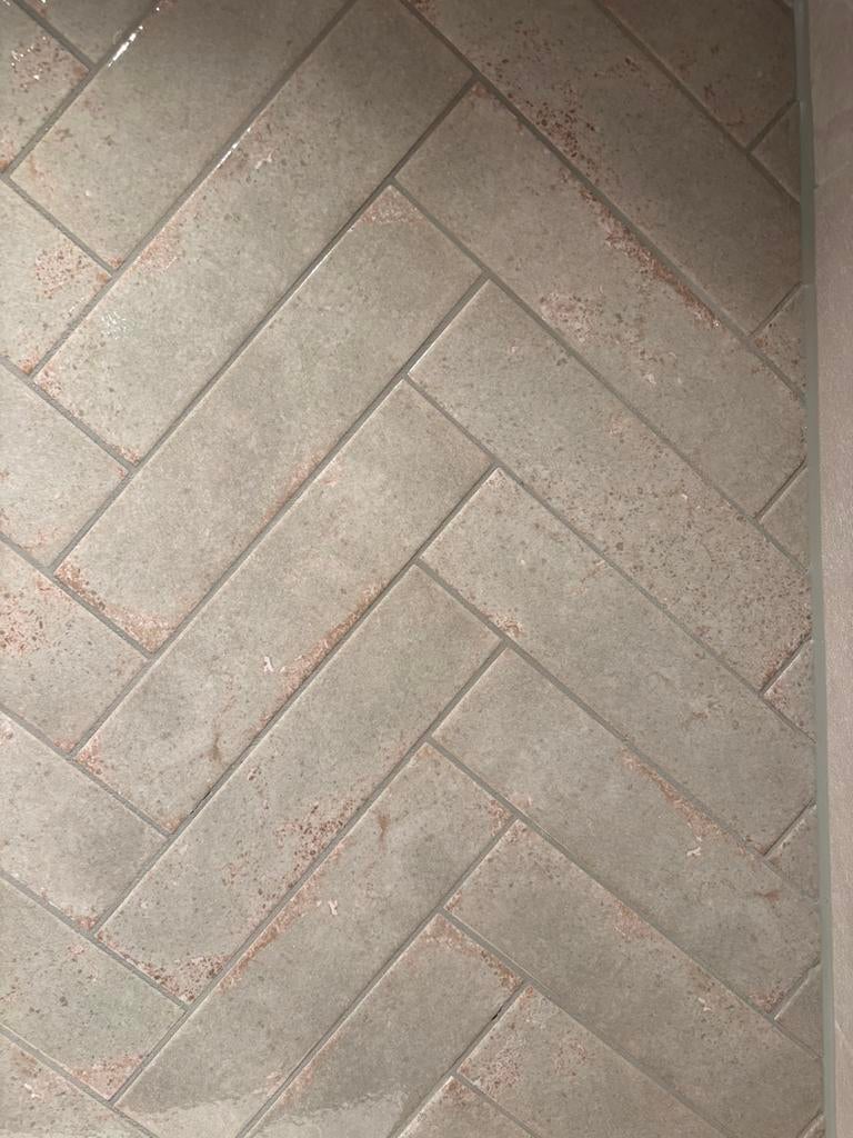 Visgraat tegel, Ophalen, 60 cm of meer, Nieuw, Minder dan 5 m²