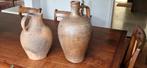 Antieke aardewerken kruiken, Ophalen
