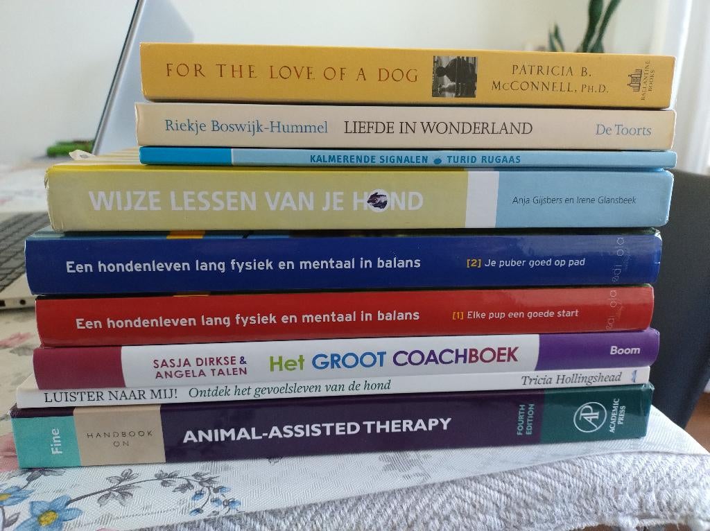 Boeken honden honden coaching, Boeken, Dieren en Huisdieren, Ophalen, Zo goed als nieuw, Honden, Diverse