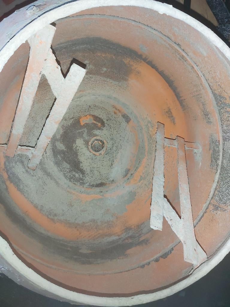 160l betonmolen huur, Ophalen, Zo goed als nieuw