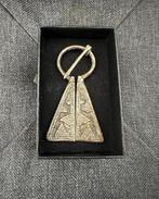 Zilveren fibula, Ophalen of Verzenden, Landmacht, Nederland