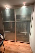 Ruime Pax kast met schuifdeuren en verlichting, Ophalen