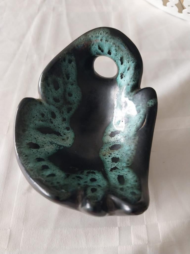 Vintage Vallauris schaaltje., Overige materialen, Overige voorstellingen, Verzenden, Zwart