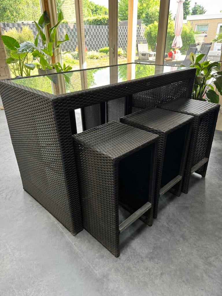 Barset met 6 krukken, Ophalen, Gebruikt, Rechthoekig, Kunststof